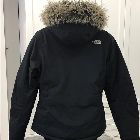The North Face Black GooseDown Jacket – Detachable Faux Fur Hood – Women’s Small - Picture 6 of 12